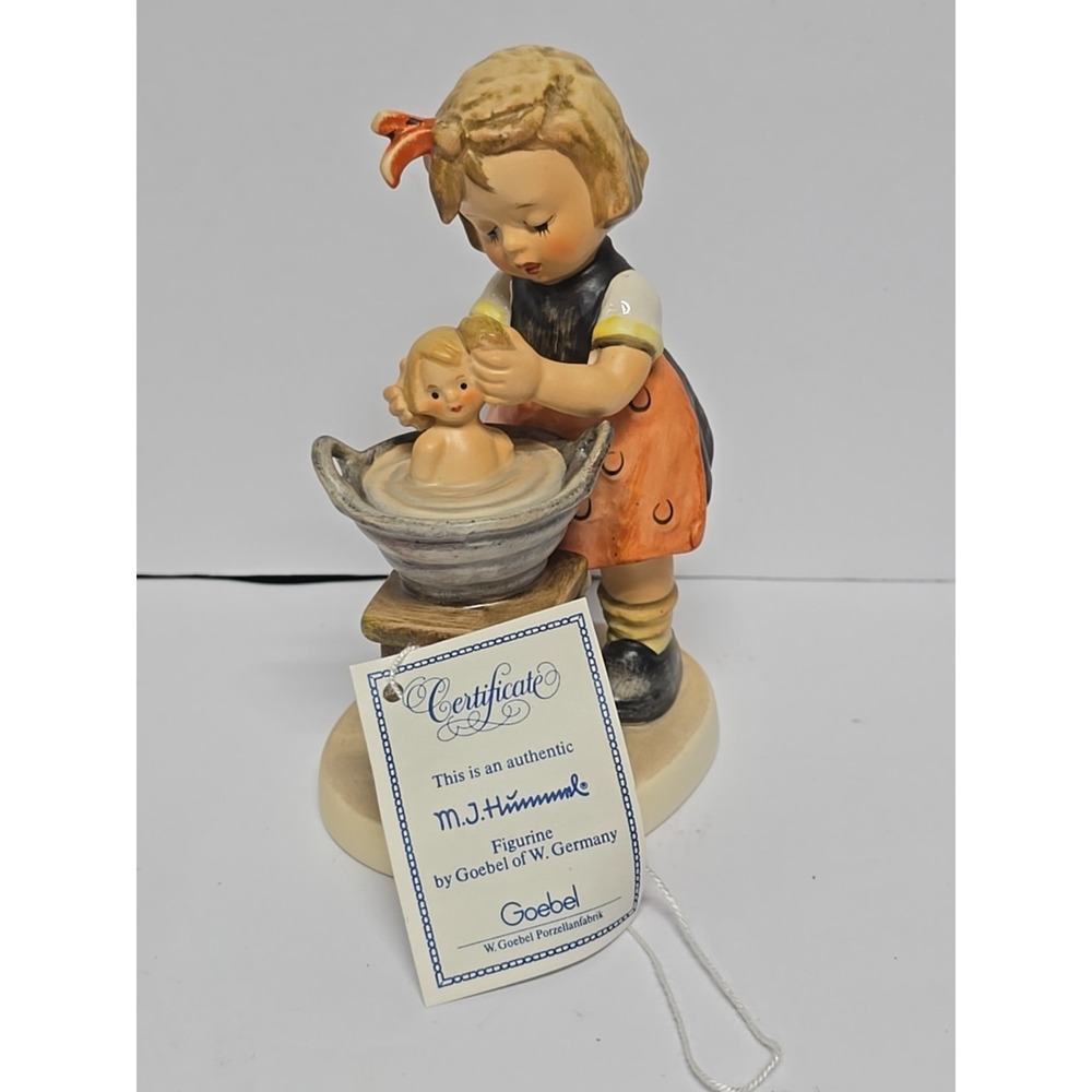 Vintage Hummel Goebel #319 Mother Bathing‎ Baby Bath Made In Western Germany
